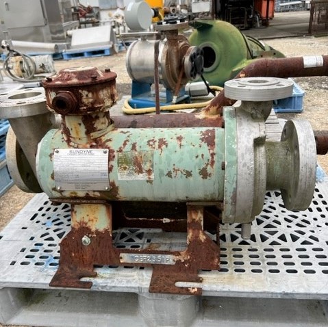 SUNDYNE model HN23B-R3NJT CANNED pump.  Min flow 25 GPM. 6.2 HP, 7.9 full load amp. 575 Volt. Model # HN23B-R3NJT-01D1.  Max pressure 229 psi @ 104 F.  Area classification CL 1, GP D, Div 2